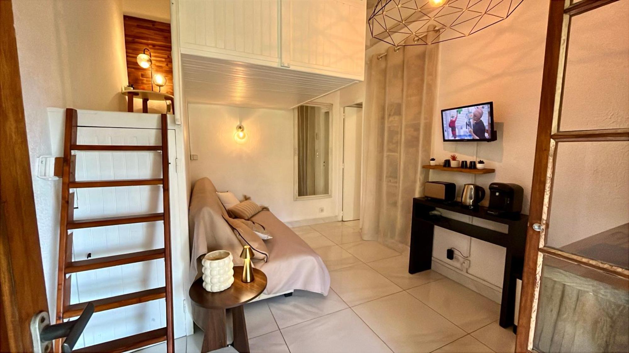 Joli Studio Maisonnette A 100M De La Plage ปอร์ติชโช ภายนอก รูปภาพ